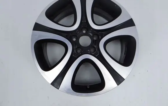 R18 alloy rim