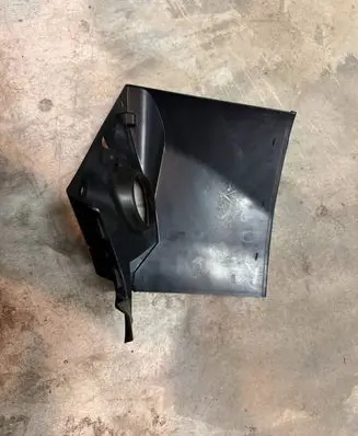 Chevrolet Camaro Intercooler air channel guide 84141578