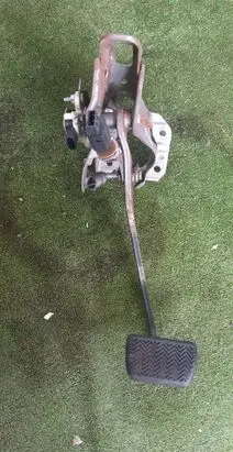 Toyota Auris E180 Brake pedal 8951047050