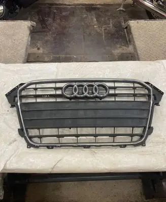 Audi A4 S4 B8 8K Front grill 8K0853651G 8K0853651H