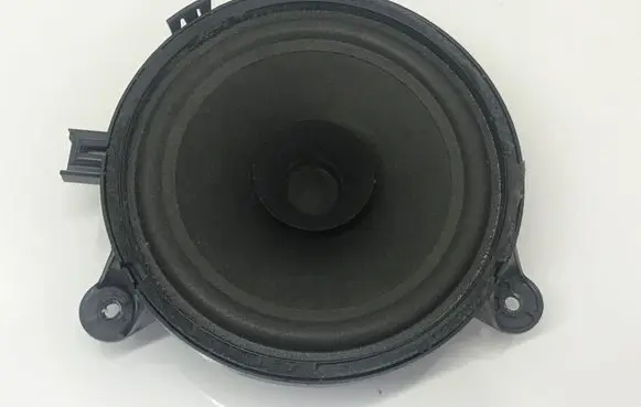 Volvo V50 Rear door speaker 8651206