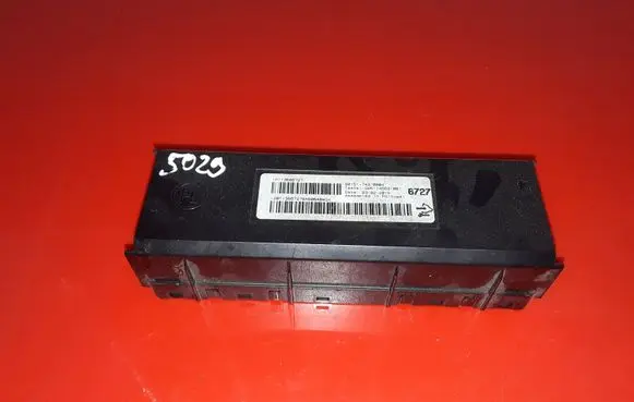 Opel Zafira C Air conditioning/heating control unit 13586727 90151743 GW5114562