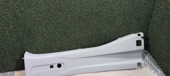 Renault Trafic III (X82) (B) pillar trim (top) 93868927 93868925 769145239R