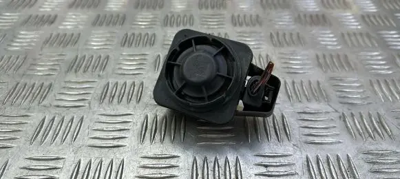 Volkswagen PASSAT B8 Alarm system siren 5Q0951605