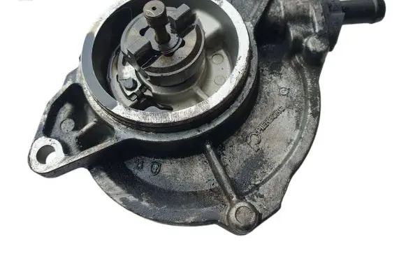 Audi Q7 4L Vacuum pump