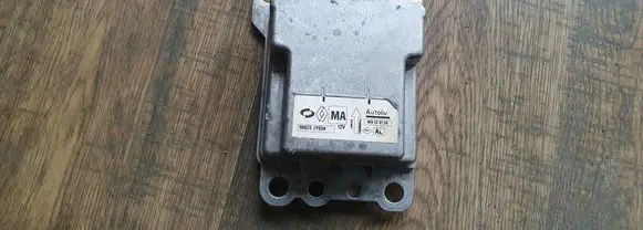 Renault Koleos I Airbag control unit/module 98820JY00A