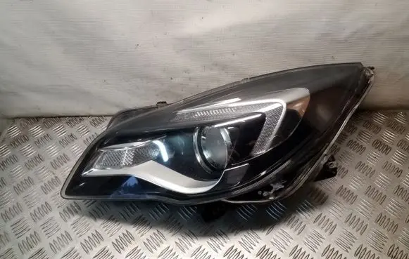 Opel Insignia A Headlight/headlamp 13409908 1LL01116513