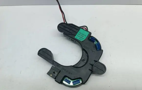 Toyota Avensis T250 Steering angle sensor 06018052 86250682094 06317