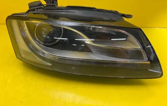 Audi A5 8T 8F Headlight/headlamp 8T0941004AK