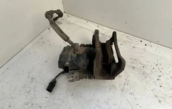 Chrysler Pacifica Rear brake caliper 6426245