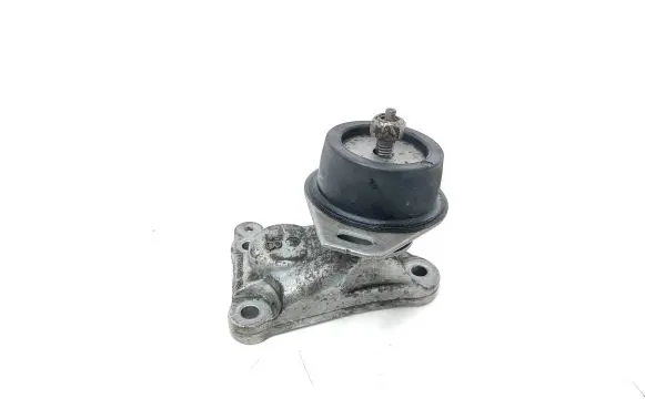 Citroen DS5 Gearbox mounting bracket 9653552480