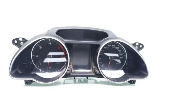 Audi A5 8T 8F Speedometer (instrument cluster) 8T0920984K