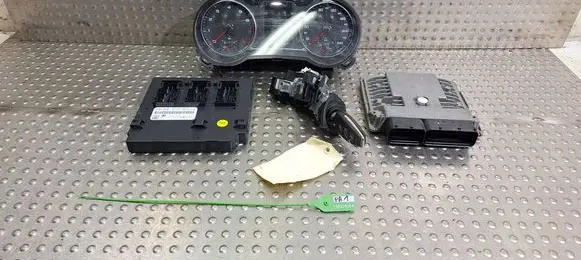 Audi A1 Speedometer (instrument cluster) 8X0920930C 03F906070GN 5K0905865