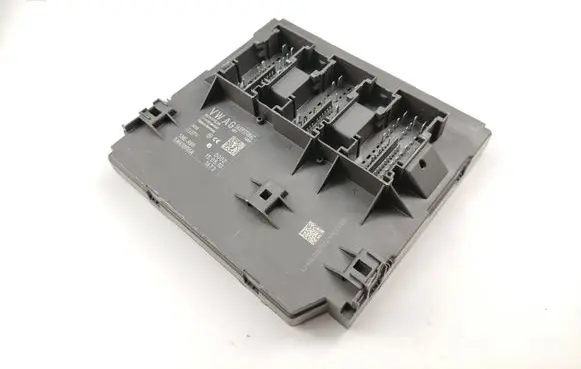 Volkswagen Scirocco Comfort/convenience module 5K0937086C