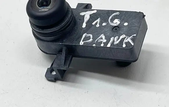 Tesla Model 3 Reversing camera 109594900E SMS210950607180