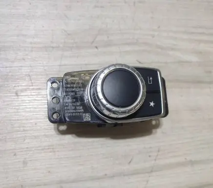 Mercedes-Benz CLA C117 X117 W117 Multifunctional control switch/knob A2469009815 03358723100 A2469022203
