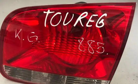 Volkswagen Touareg I Tailgate rear/tail lights 7L6945094H 11004010641