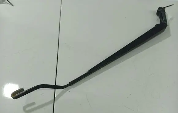 Toyota Corolla Verso AR10 Front wiper blade arm 