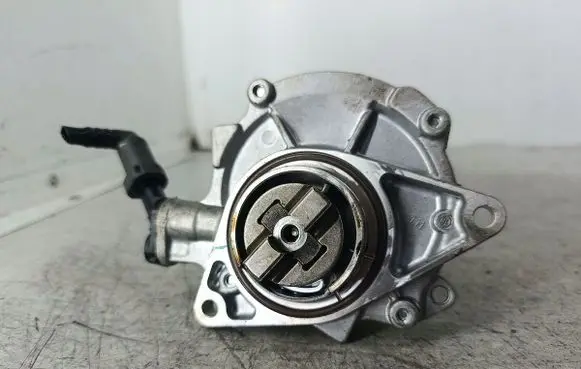 Peugeot 207 Vacuum pump 18SKV051