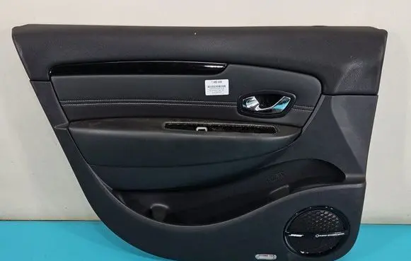Renault Scenic III - Grand scenic III Front door card panel trim 156043972 IMPRK1490439