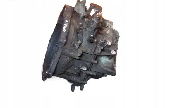 Volkswagen Golf IV Manual 5 speed gearbox M320LUJ 18MB26 M32