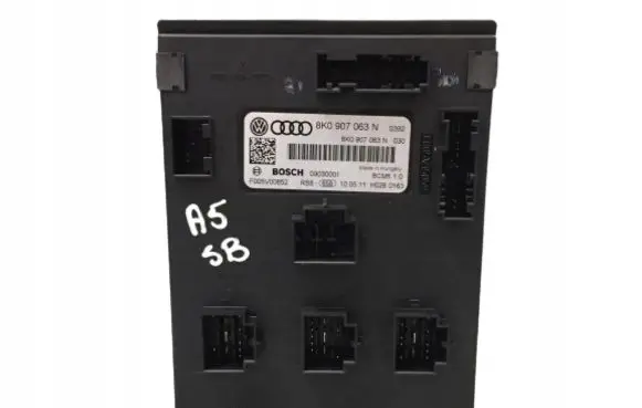 Audi A5 Sportback 8TA Door control unit/module 8K0907063N