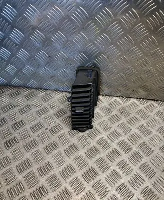 Other center console (tunnel) element