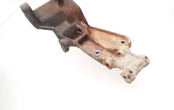 Volkswagen Golf II Generator/alternator bracket 068903145L