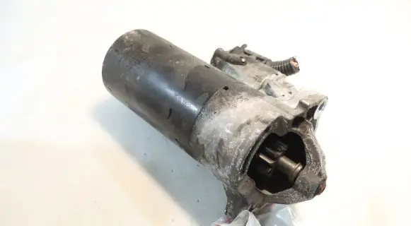 Volvo V60 Starter motor 0001109398