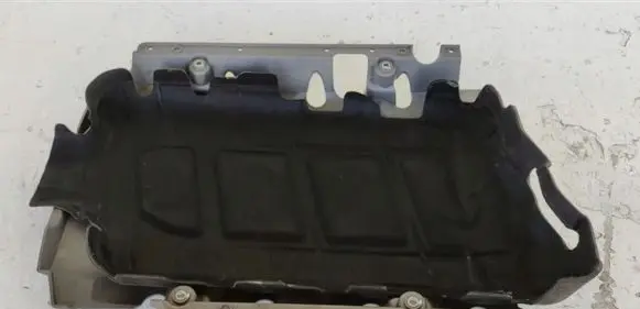 Chevrolet Camaro Engine cover (trim) 12619757