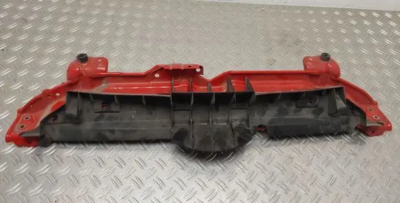 Toyota Yaris Top upper radiator support slam panel