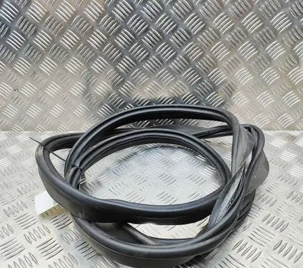 Audi A3 S3 8V Trunk rubber seal (body) 8V4827705