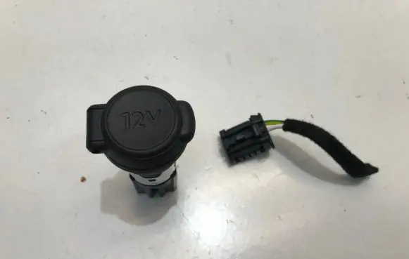 Citroen C5 X Cigarette lighter front 98388773ZD