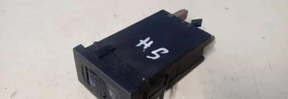 Volkswagen Sharan Seat heating switch 7M3963564