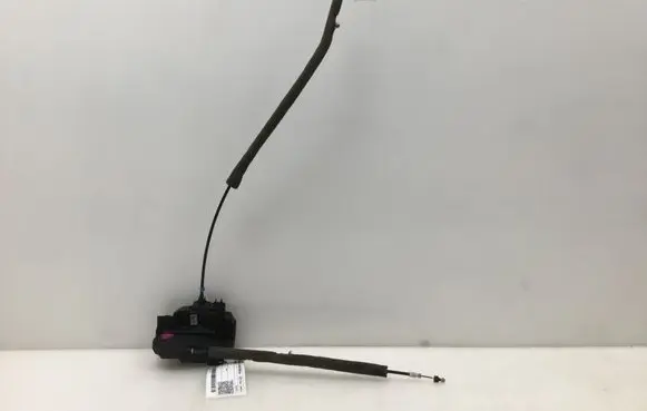 Nissan Navara Tailgate/trunk/boot lock/catch/latch 