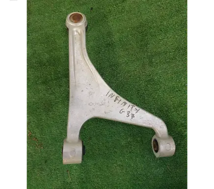 Infiniti G37 Rear control arm