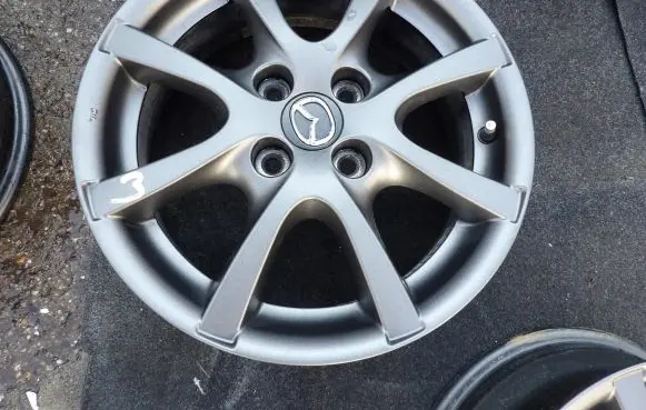 Mazda 2 R15 alloy rim DC3LV3810