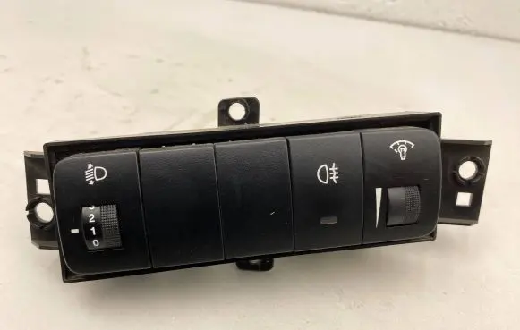 Hyundai Tucson JM Light switch 937762E100