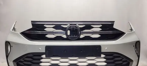 Volkswagen Taigo Front bumper 2G7807221C
