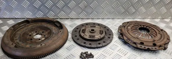 Opel Zafira A Clutch set kit 1878041431 90400169