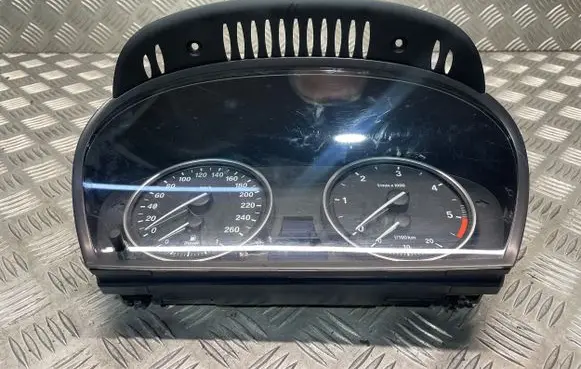 BMW 5 E60 E61 Speedometer (instrument cluster) 9194889