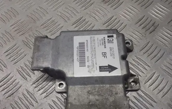 Opel Signum Airbag control unit/module 13102021