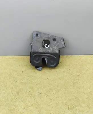 BMW 3 E92 E93 Seat back rest lock catch 7112864