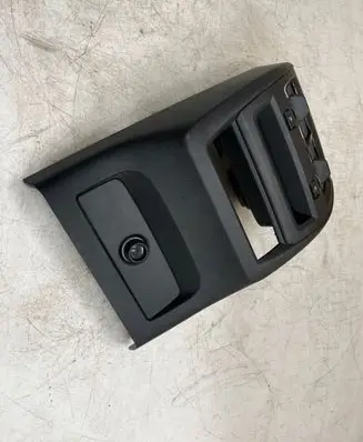 BMW X5 G05 Rear air vent grill 939987509 3364320