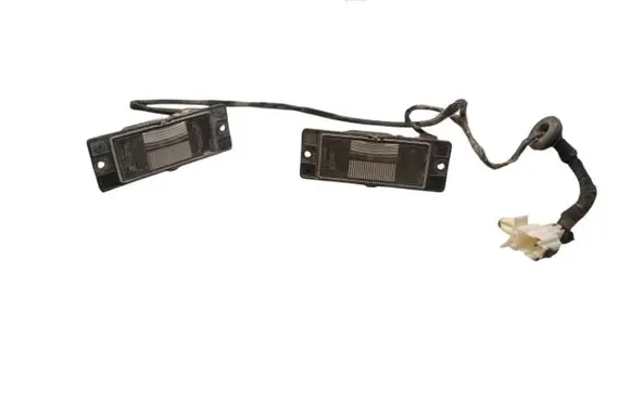 Mitsubishi Space Star Number plate light MR245531