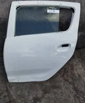 Dacia Sandero Rear door LT5B DV369