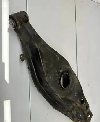 Other rear suspension part