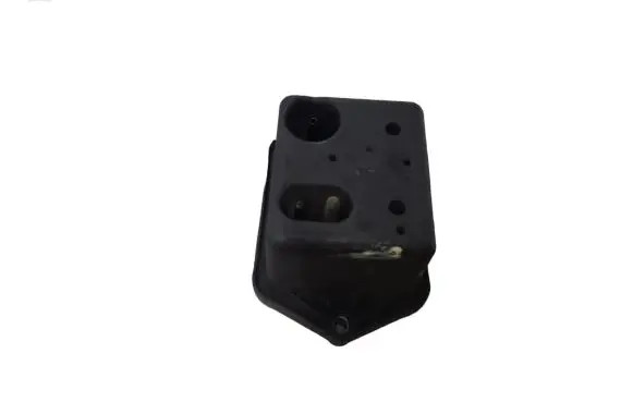 Vacuum air tank