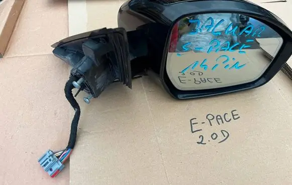 Jaguar E-Pace Front door electric wing mirror