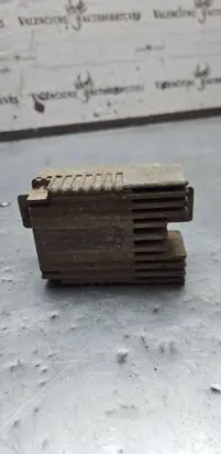 Mercedes-Benz E W210 Coolant fan relay A0205451532